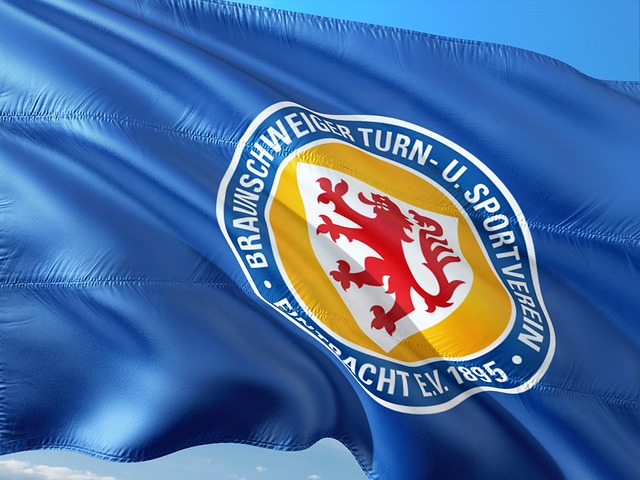 势均力敌 势均力敌